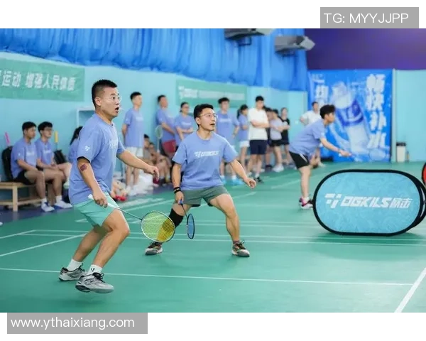 张丽独家揭秘羽毛球技巧与训练心得助你提升竞技水平